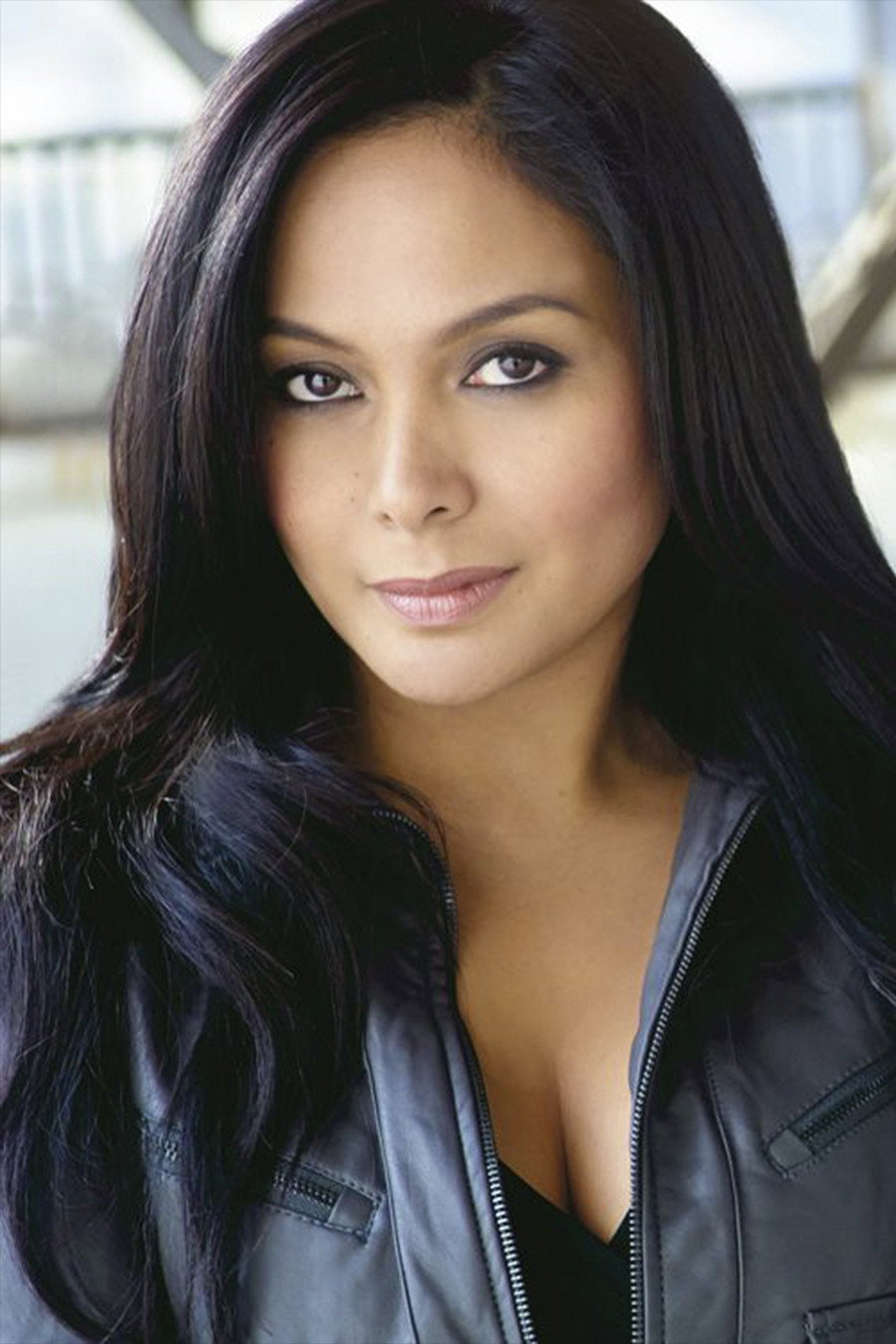 Jane McLean as Shelly Lynch in Her Sister's Keeper