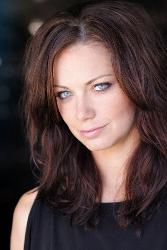 Jenna McCombie as Rachel in The 13th Unit