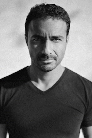 Pascacio López as Juan in Código implacable