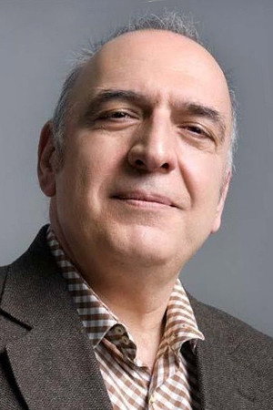 Garo Mafyan as Self - Jury in Popstar Türkiye
