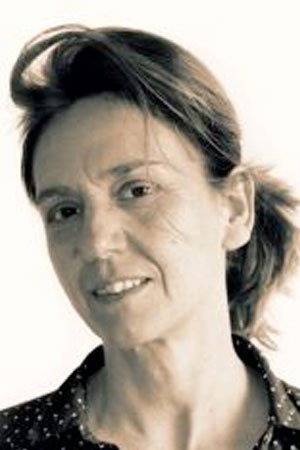Ilaria De Laurentiis as Malù in La ladra