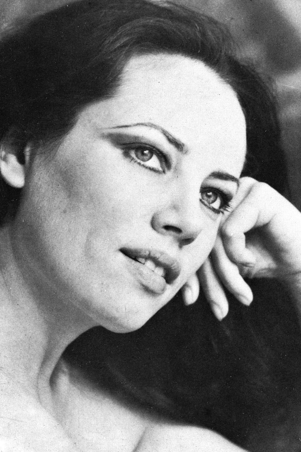 Ida Meda as Dr. Liz Ray in A come Andromeda