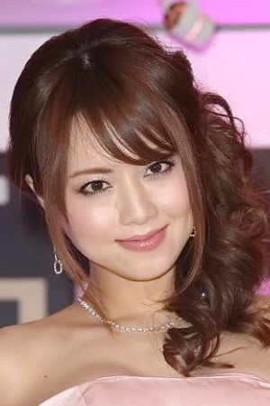 吉沢明歩 as Nami in Deco Truck Gal Nami 4: Emotion! Yoroshiku Chapter