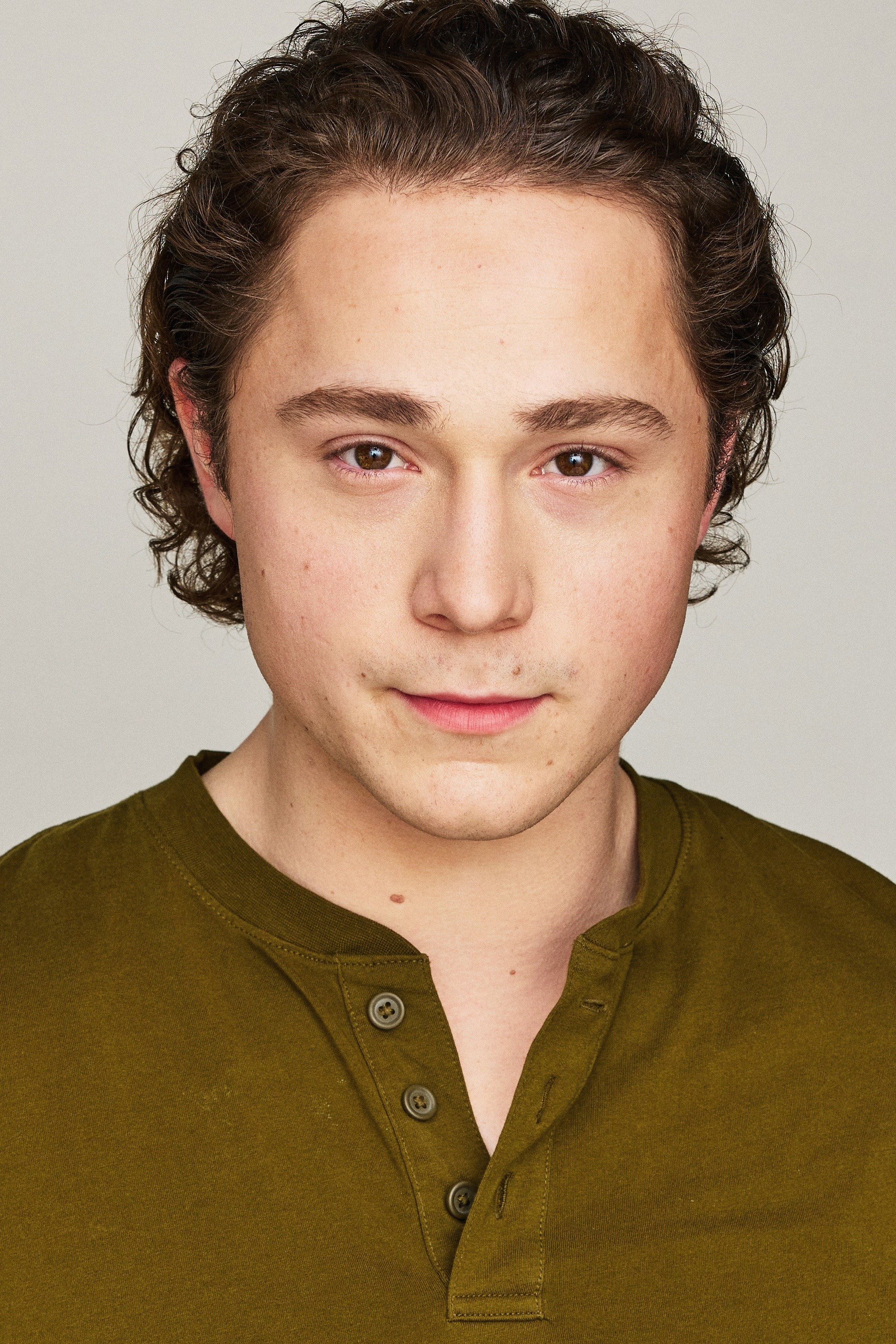 Jack Welshons as Chris in All That Glitters