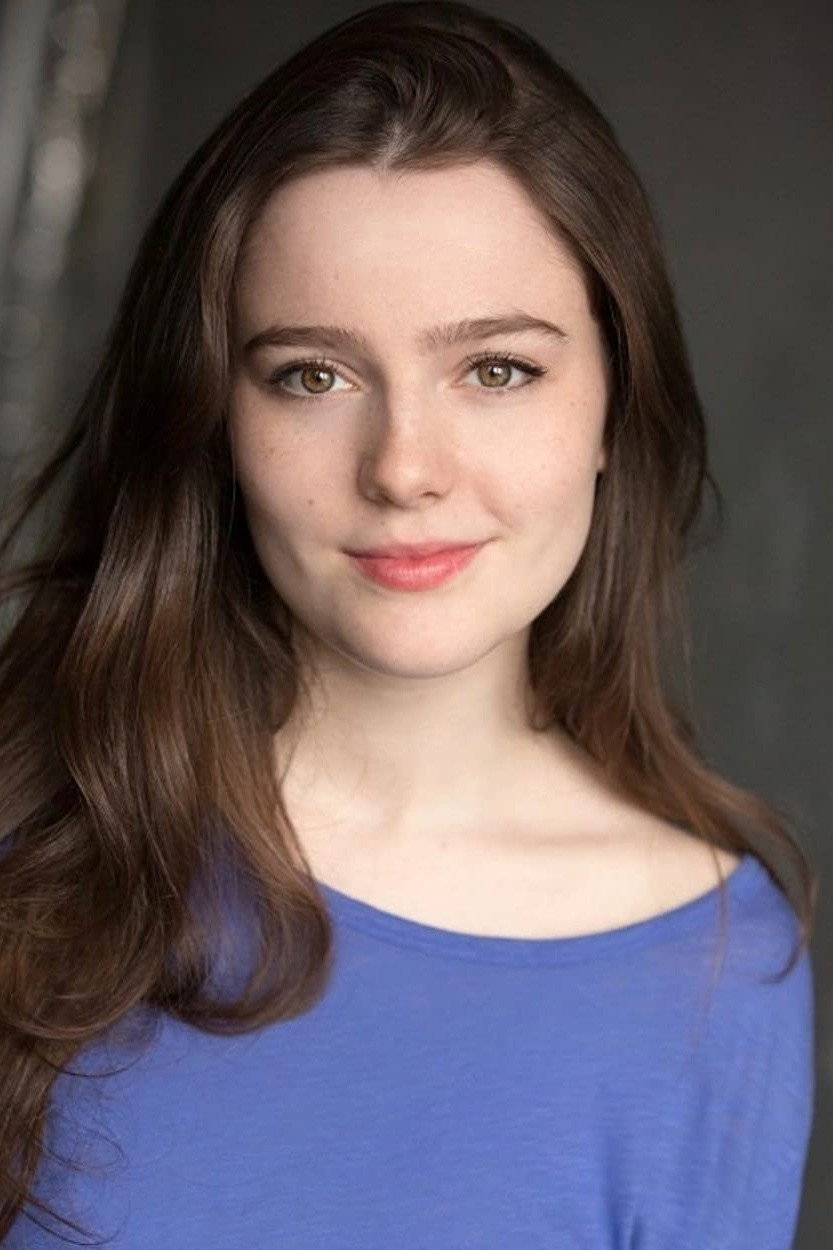 Anna Devlin as Tanya in Kat and the Band