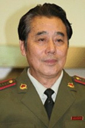 Shouyi Guan as 五咸 in Swallow Li San