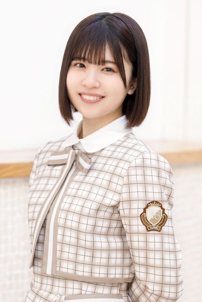 松田好花 as Koshino Mari in Voice Spring!
