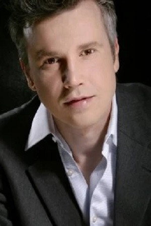 Boyan Vukelic as Brad in Within