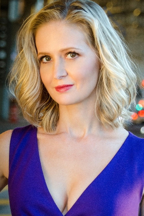 Amber Paul as Jill in Five Questions