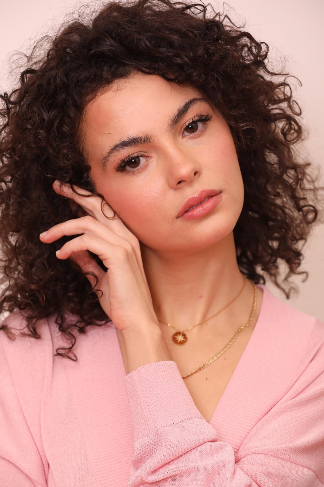 Federica Torchetti as Sanghe in Mondocane