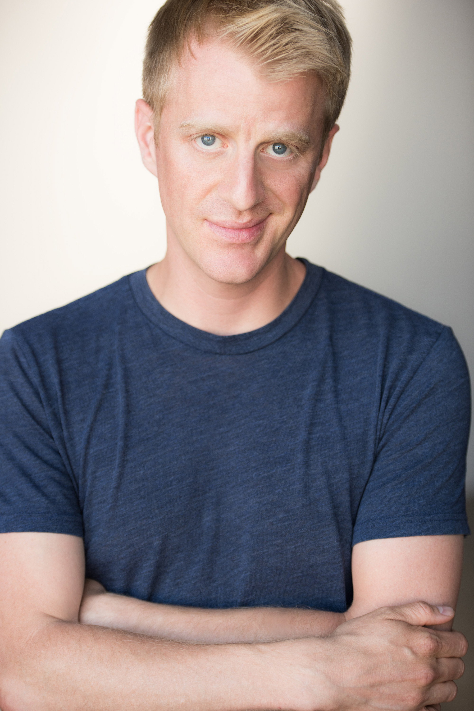 Patrick Noth as Terry in Micro Budget