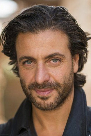 Adam Levy as Ben in Before I Go to Sleep