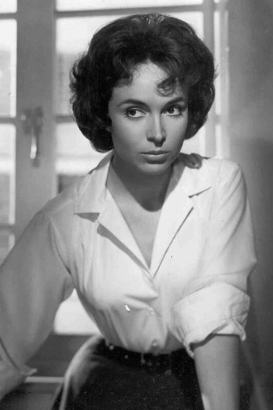Marla Landi as Mary in Across the Bridge