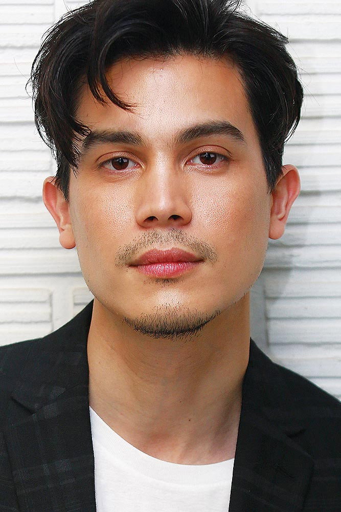 ซันนี่ สุวรรณเมธานนท์ as Jawk in The Bedside Detective
