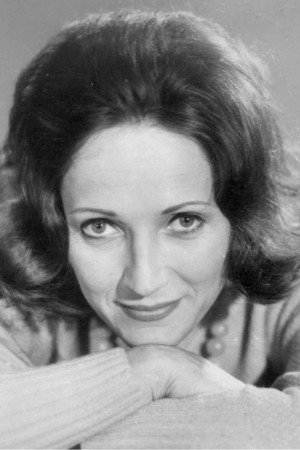 Doloresa Kazragytė as Domo mama in Nightbird
