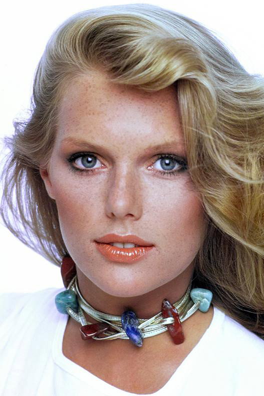 Patti Hansen as Sam in They All Laughed
