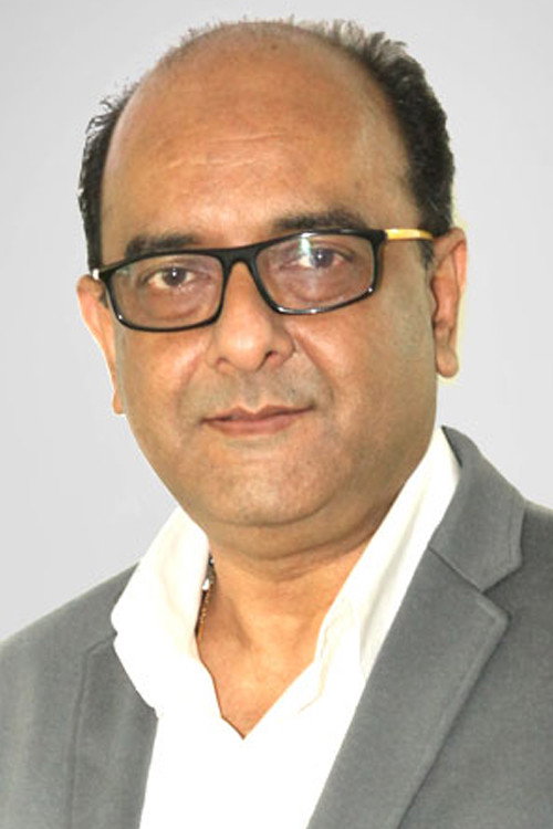 Amit Singh Thakur as Vilin Patel in Bachubhai