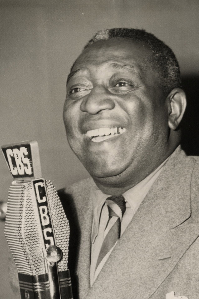 Ernest Whitman as Uncle Jasper in Banjo