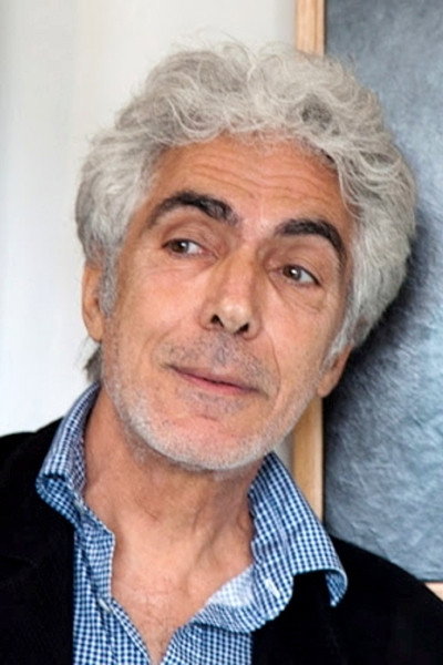 Christian Manon as Mr. Tomasetti in Oscar and Lucinda