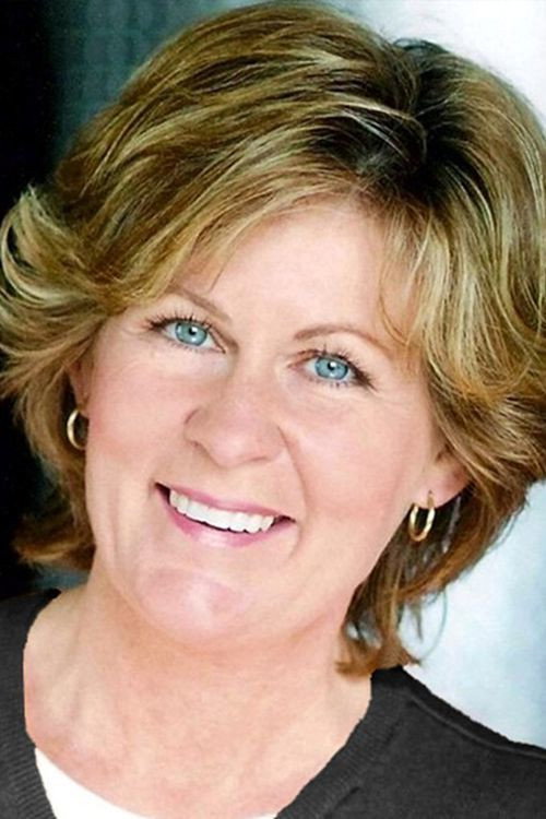 Nora Sheehan as Gail in We Met in December