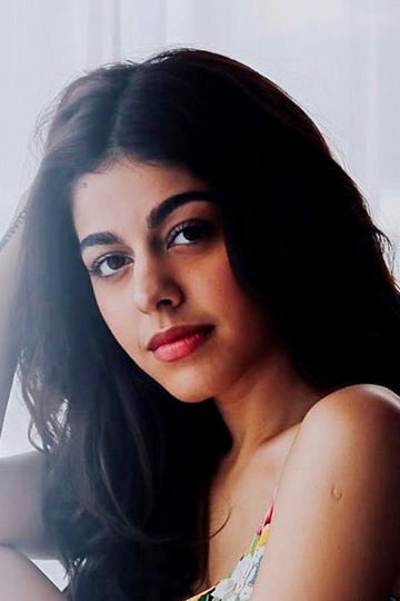 Alaya F as Tia in Jawaani Jaaneman