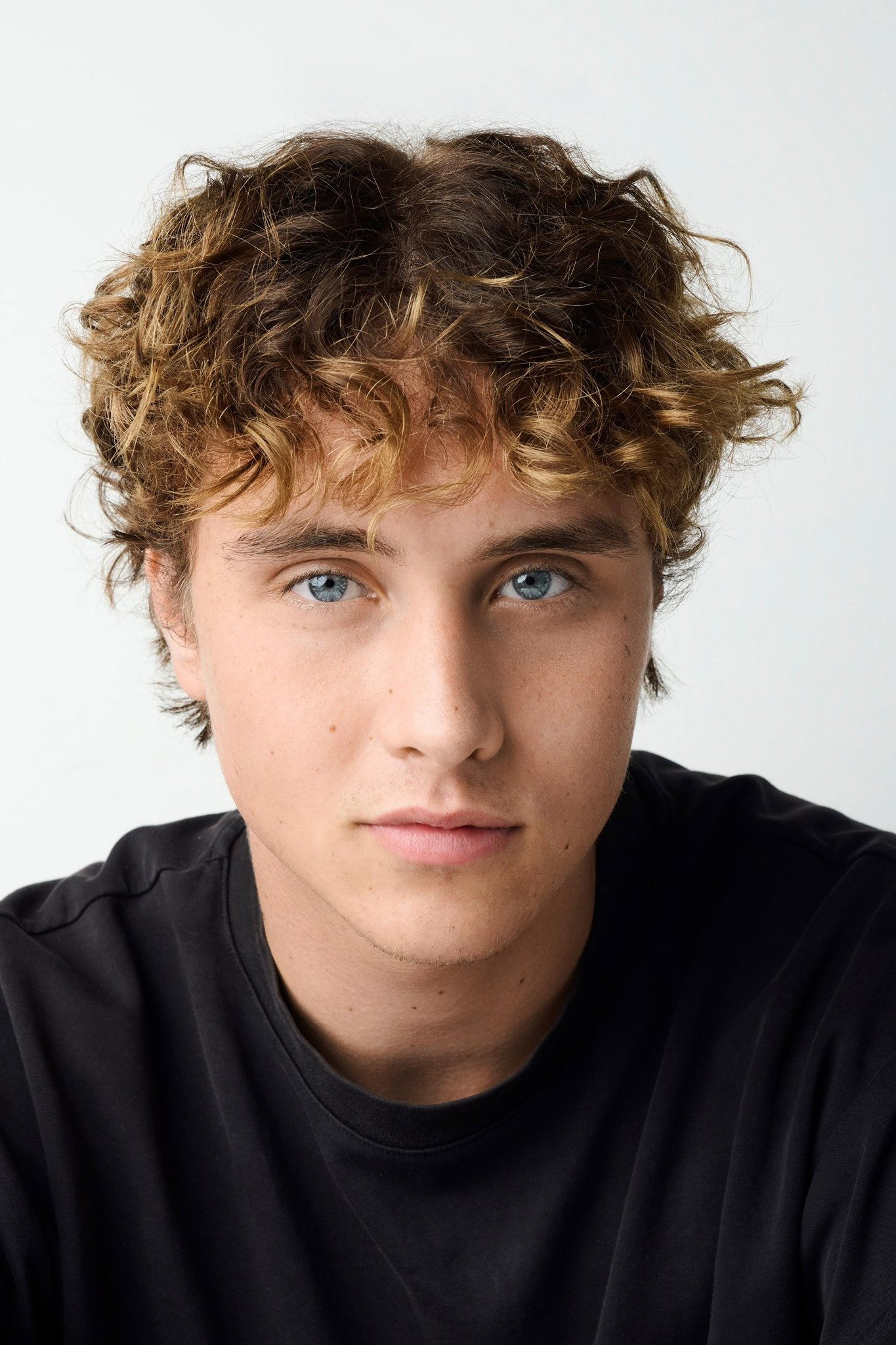 Joseph Zada as Johnny Sinclair in We Were Liars