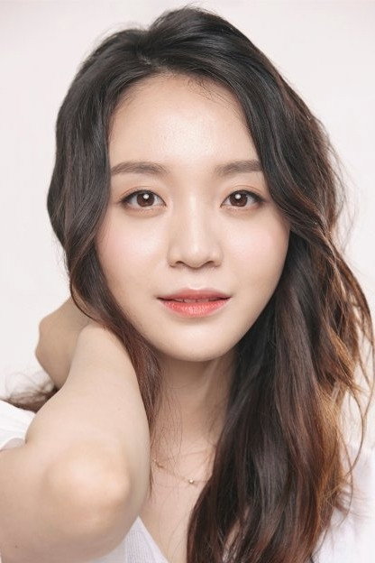 심혜림 as Shim Hye-rim in Mother and Mom