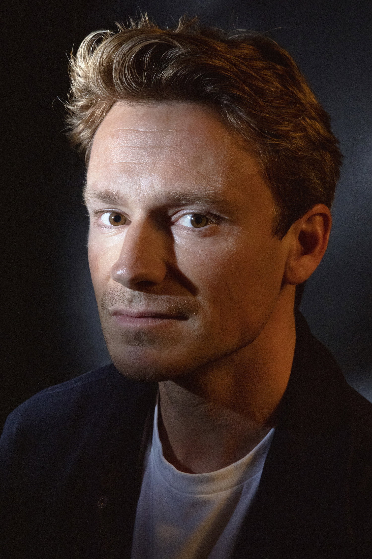 Sander Schimmelpenninck as Self - Host in Sander versus the socials
