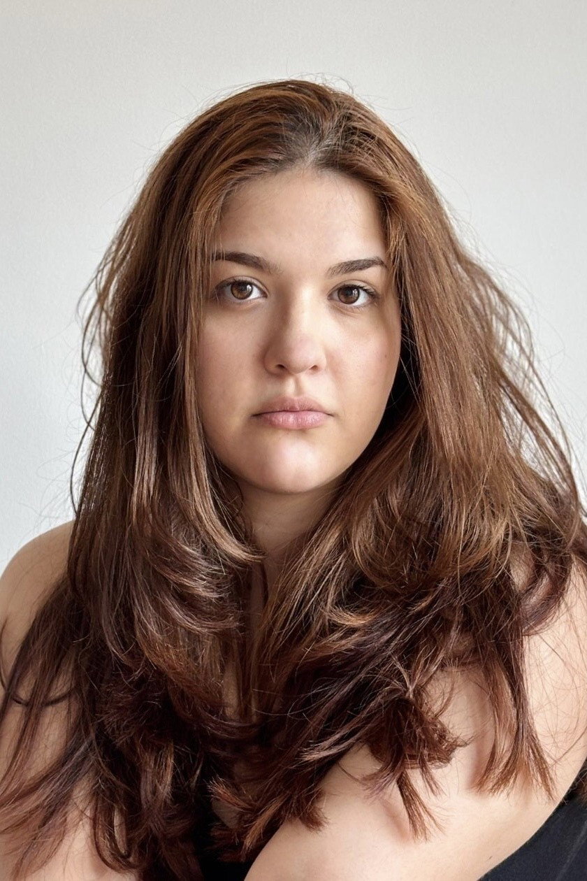 Daniela Feraru as Rute in Mutação