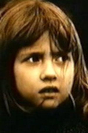 Дарья Сидорина as Dasha in The Mediator