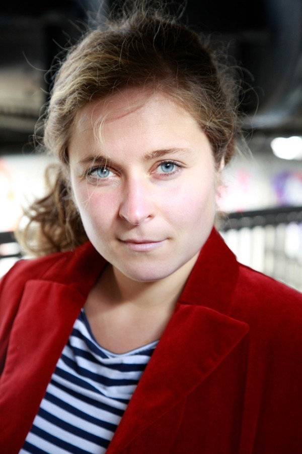 Johanna Paliege as Clothilde in Aschenputtel