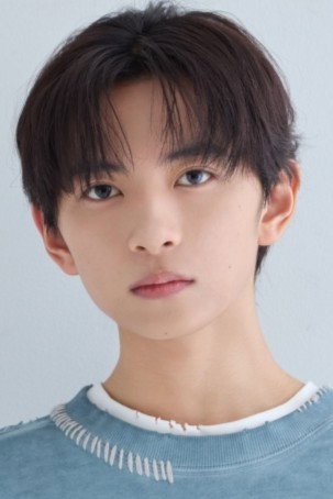 竹野世梛 as Takizawa Kazuma [Young] in Tokyo in April Is...