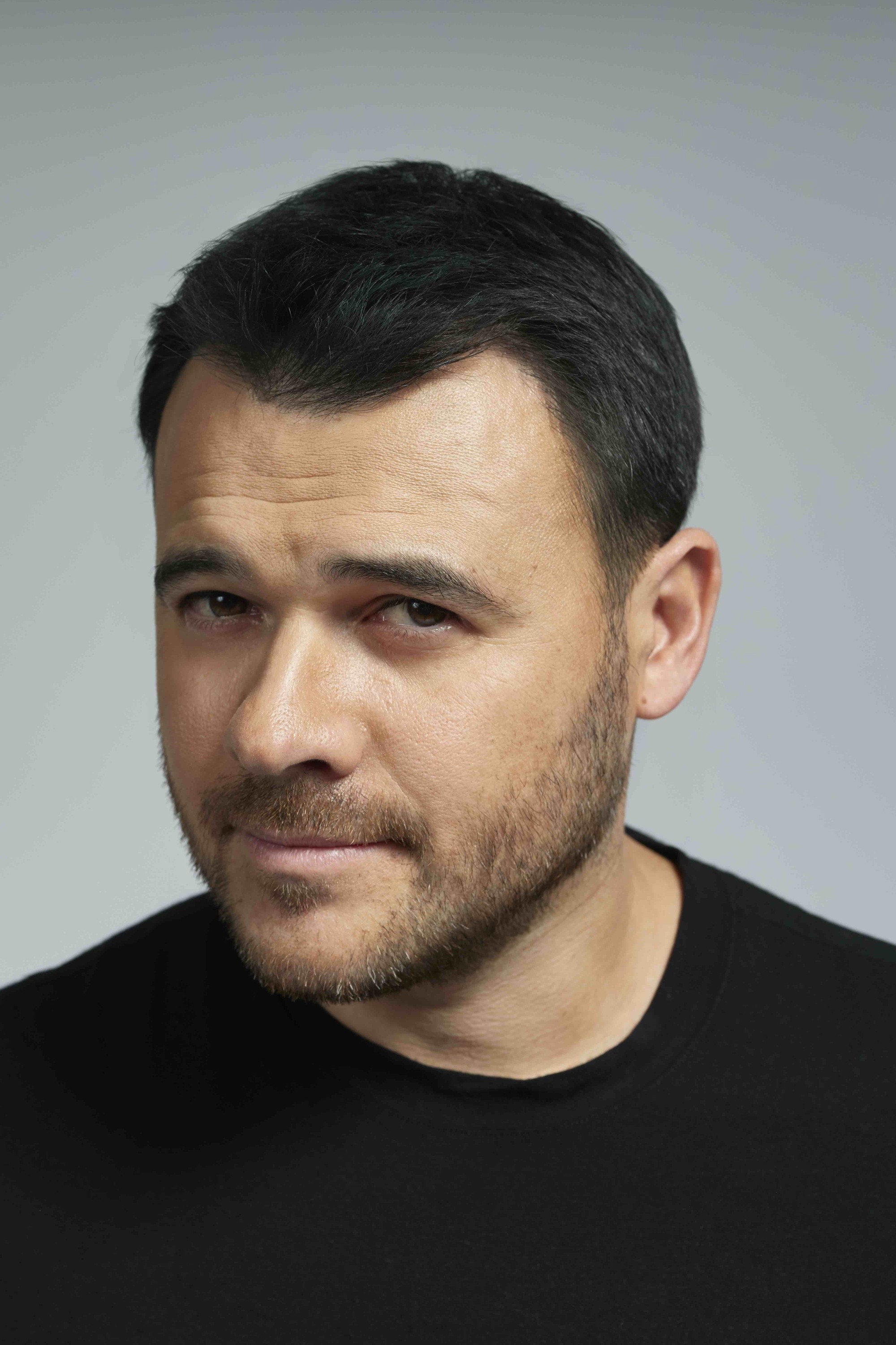 Emin Ağalarov as Self in Zhara Music Awards