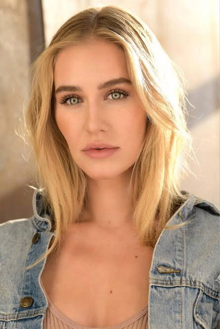 Andrea Bucko as Angela in Just Below Sunset