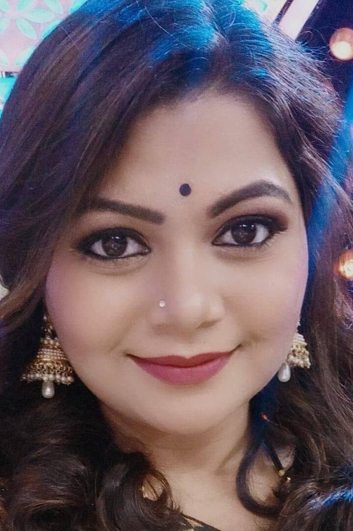 Namrata Awate Sambherao as Suman in Super Duperr