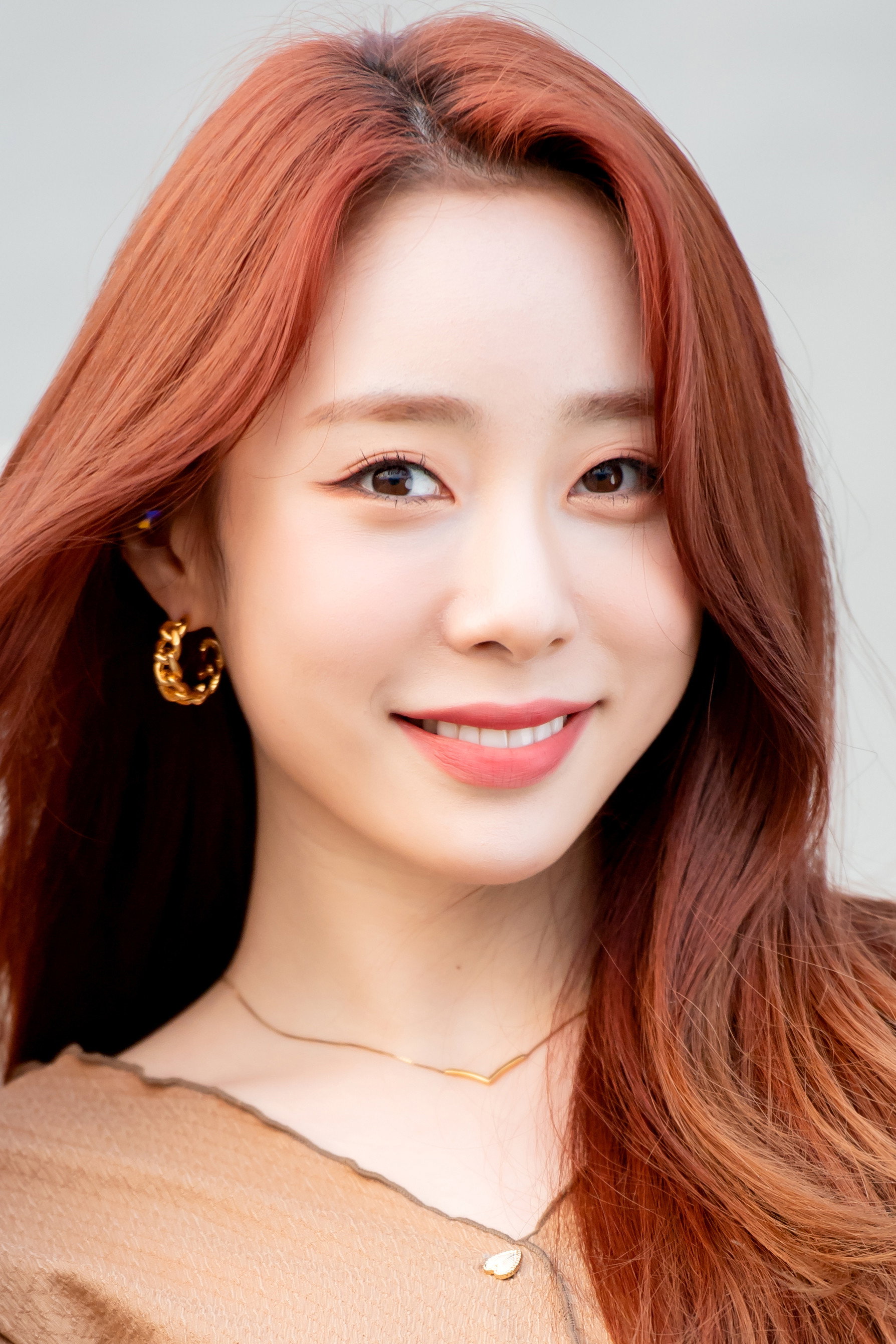 유연정 as Honey Voice Yeonjung in I.O.I - "Time Slip" Concert