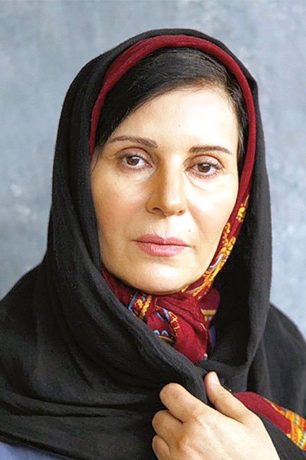 Golchehre Sajadieh as Tal'at in The Wolf's Trail