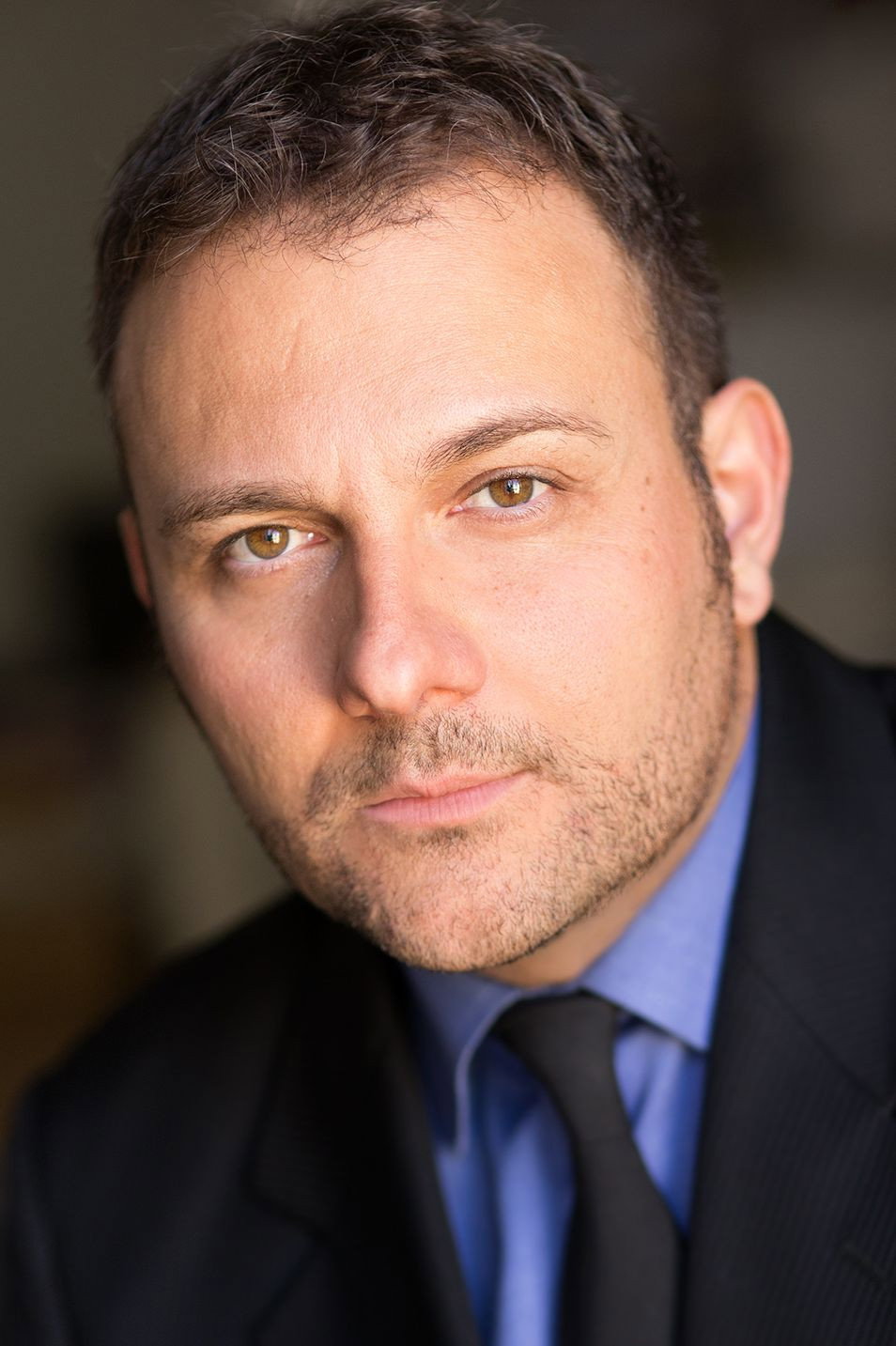 Stelio Savante as Leo in My Super Ex-Girlfriend