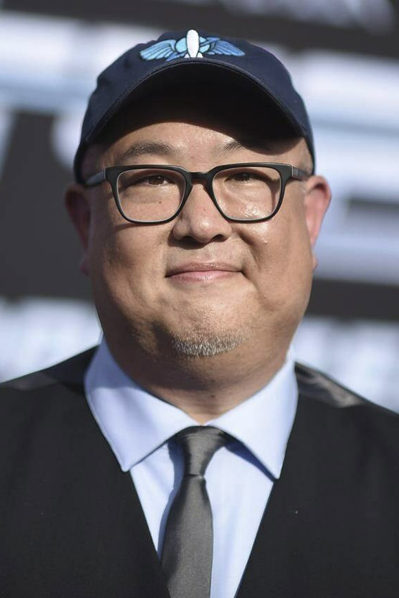 Peter Sohn as Emile (voice) in Ratatouille