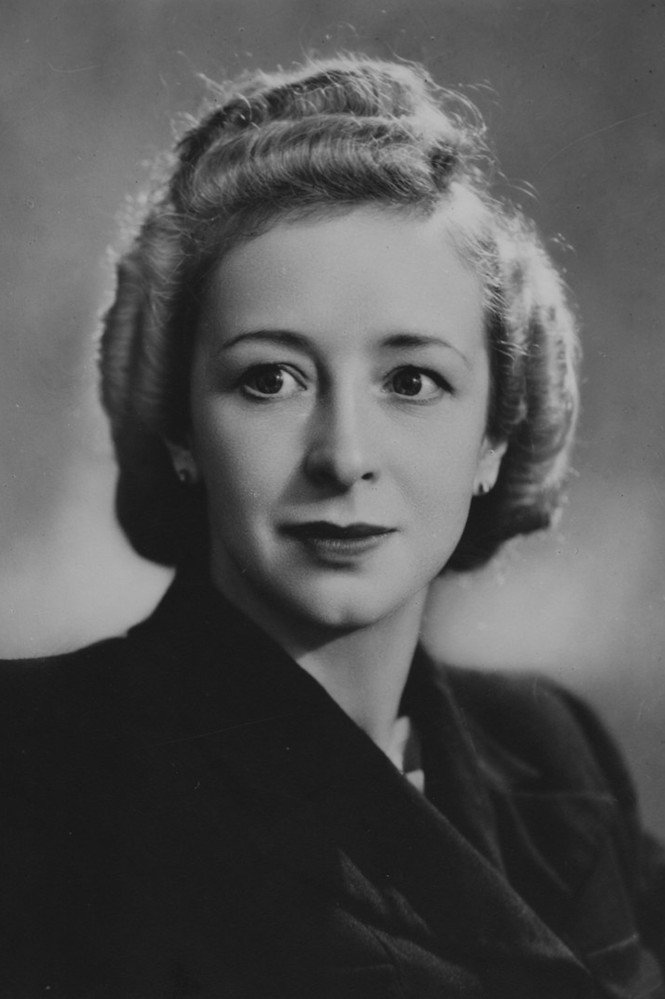 Nina Zheleznova as Munka Svish in The Career of Spirka Shpandyr