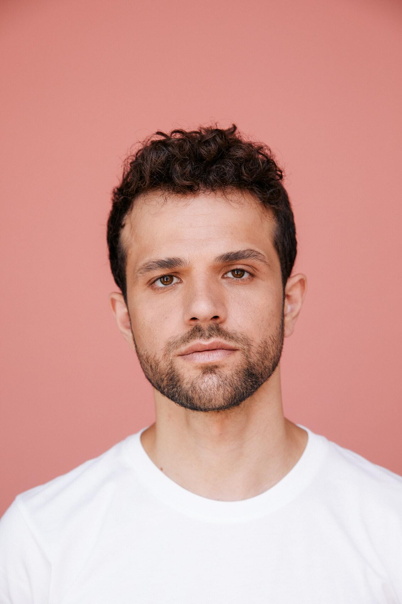 Michele Costabile as Fabio in Cenere