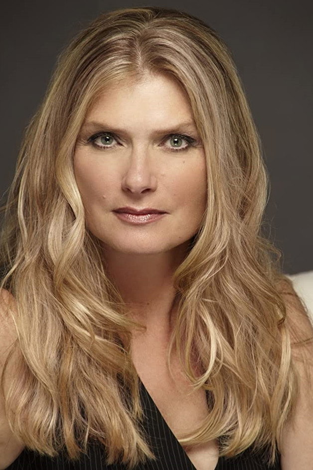 Maria Mayenzet as Page Forrester in Jagged Edge