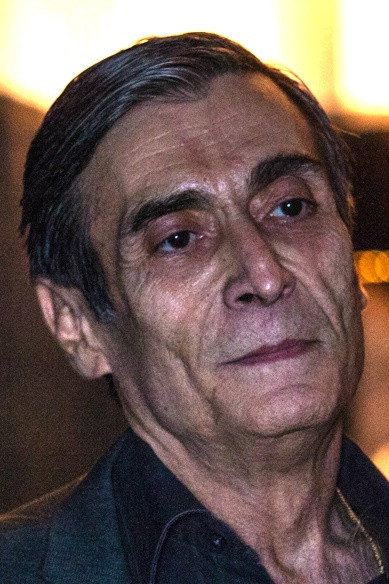 Zemanuel Piñero as Cézar in August Street