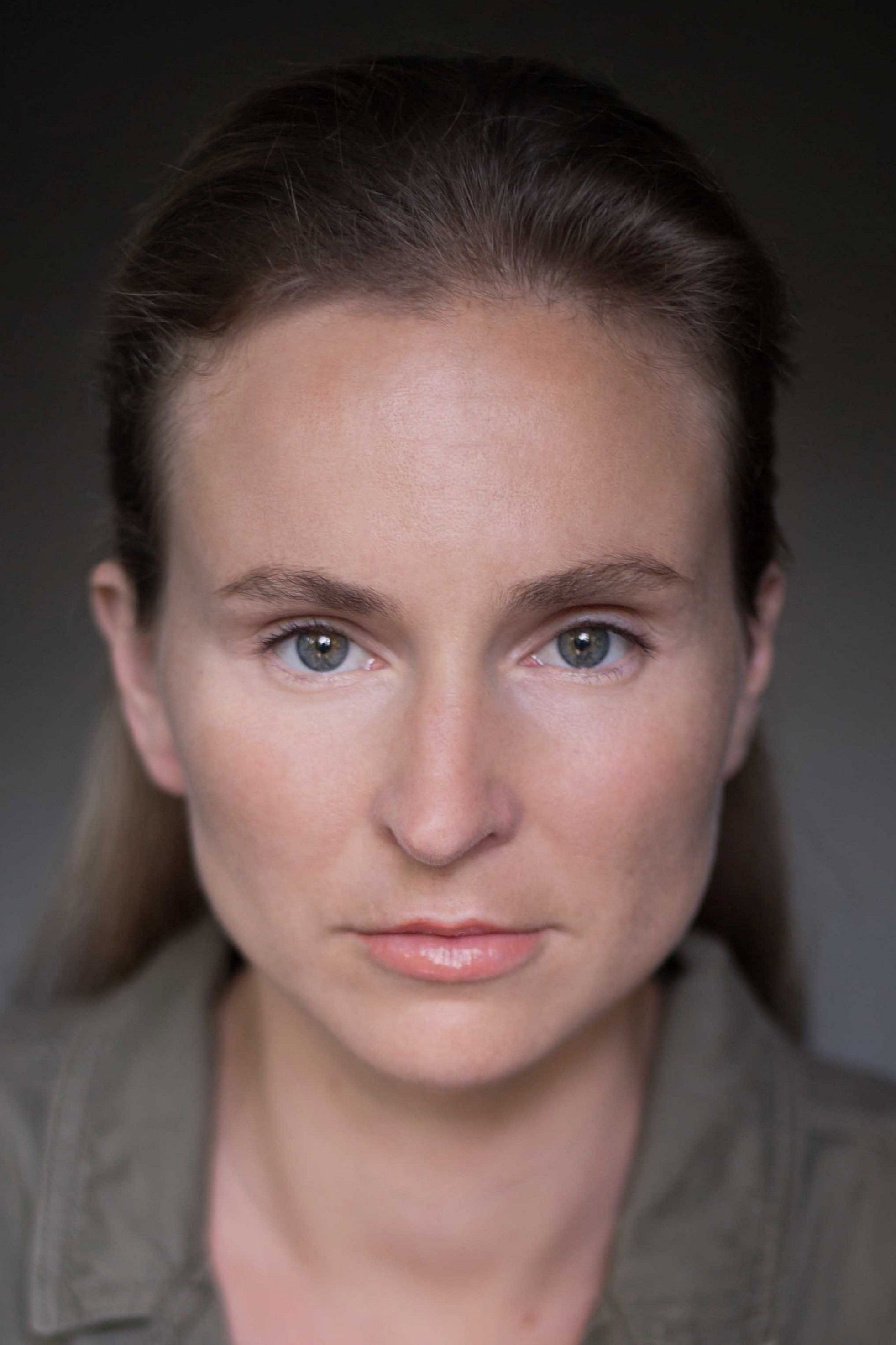 Anastasiia Renard as Svitlana in Beshoot