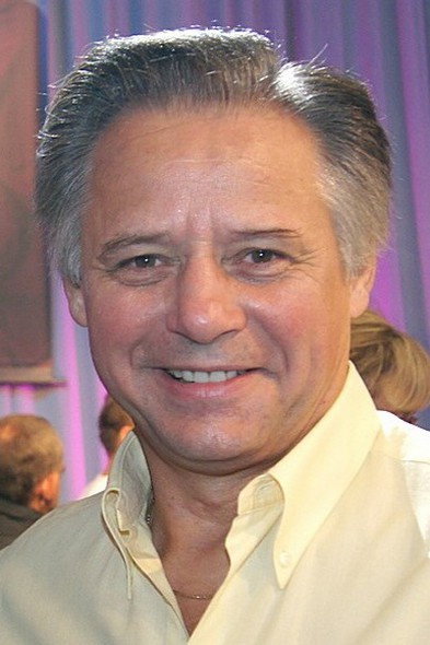 Krzysztof Janczar as fotograf Jacek in Weekend Stories: Deceptive Charm