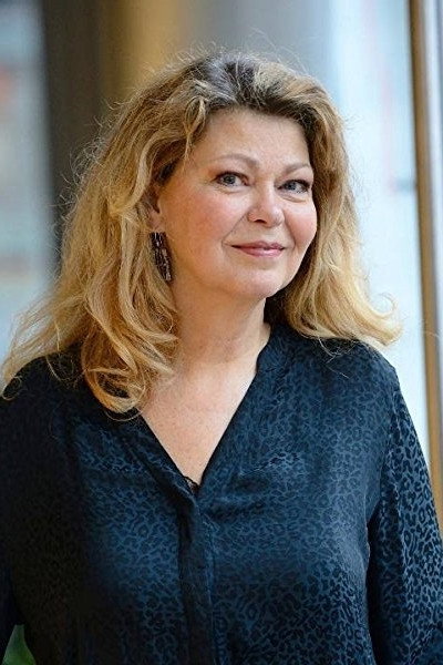 Ing-Marie Carlsson as Mamma Madeleine in Bert
