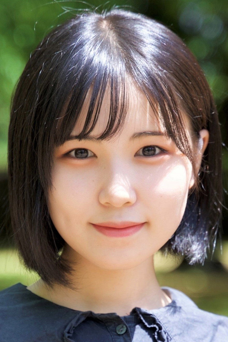 綾瀬未来 as Uta Komaki (voice) in Harmony of Mille-Feuille