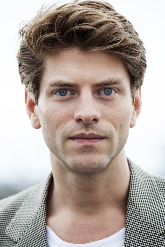 Jonas Jägermeyr as Nils in Dein Mann wird mir gehören!