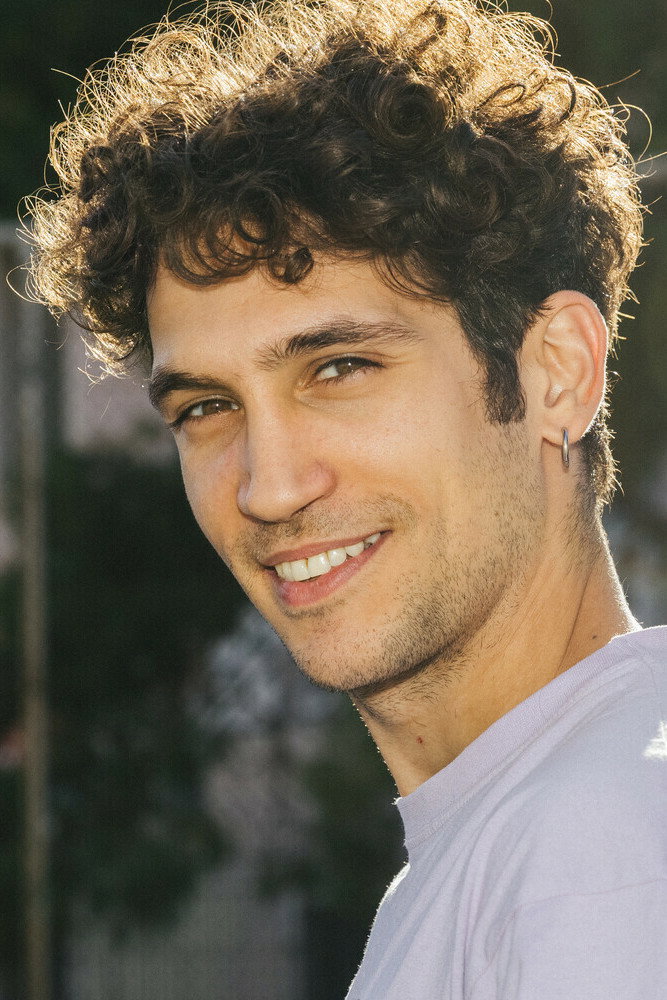 Ορέστης Χαλκιάς as Antonis in Maestro in Blue