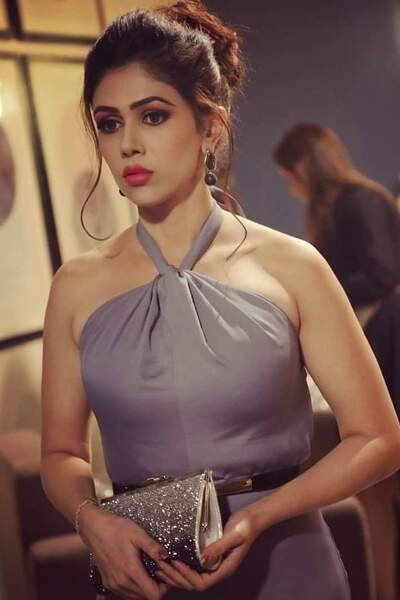 Sheetal Dabholkar as Anjali in Maaya